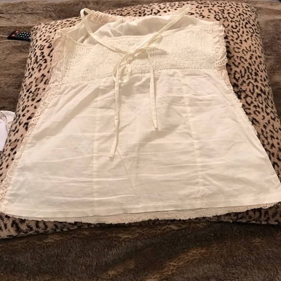 Love Culture Lace top - Picture 2 of 2